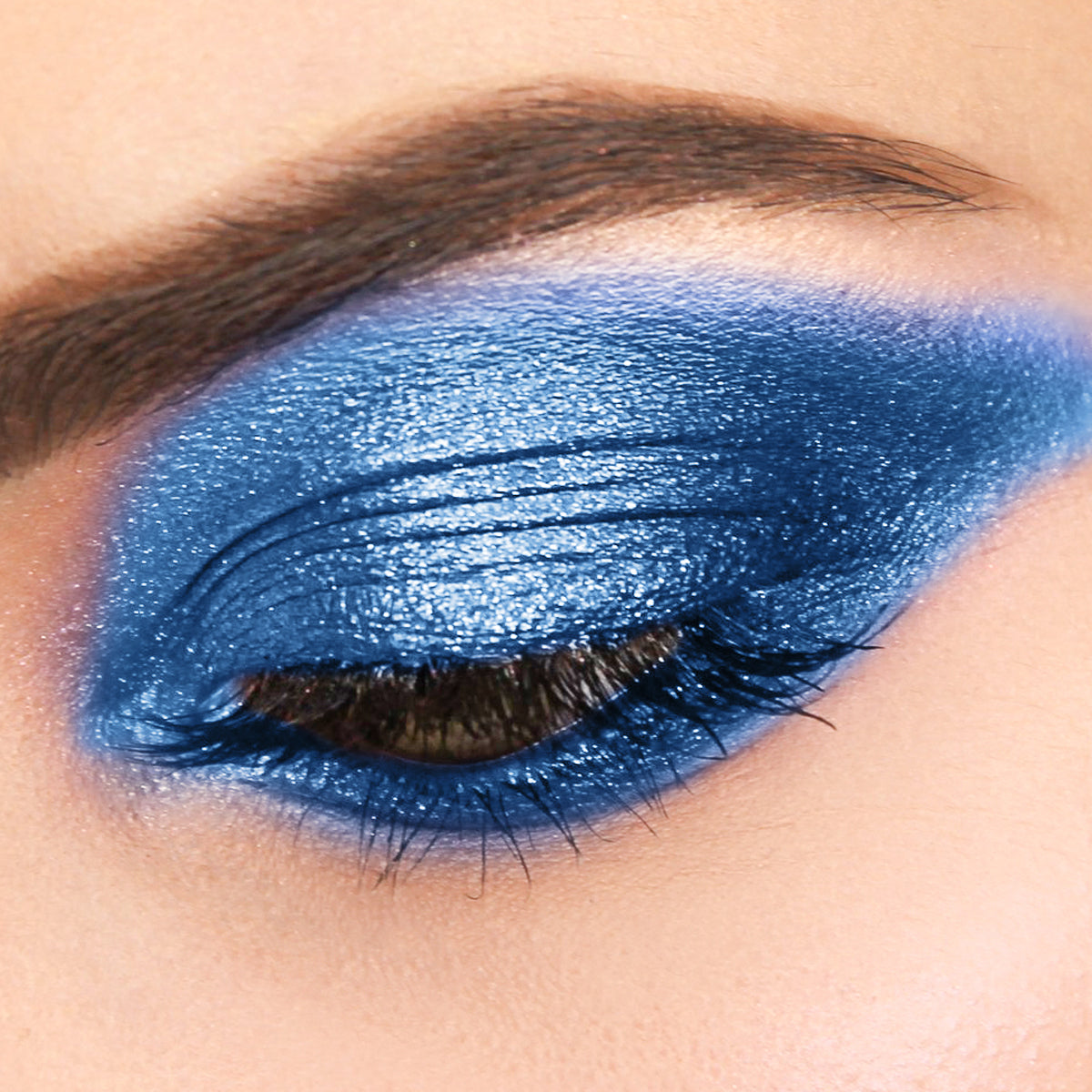 Luxaza Shining Single Eyeshadow-#04 Blue Ocean